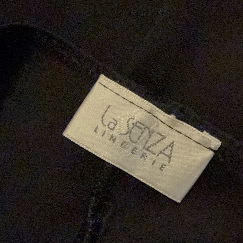 La SENZA thin strap Black Dress - Picture 9 of 10